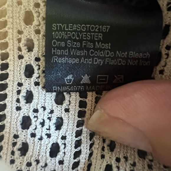 Women’s cardigan. Short butterfly sleeves, blush color. Fringe hem. One size. - Picture 8 of 8